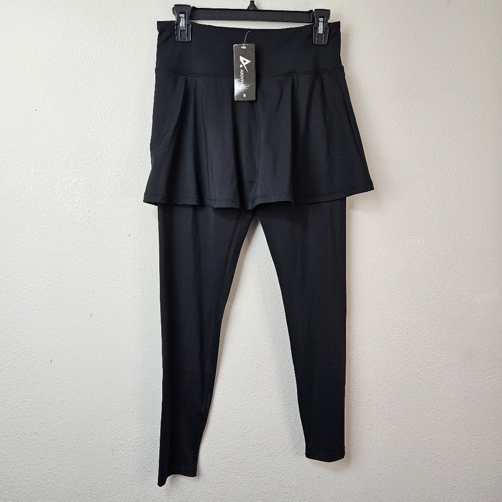 ANIVIVO Skirted Leggings Size Medium Black NWT